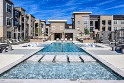 Apartments .com